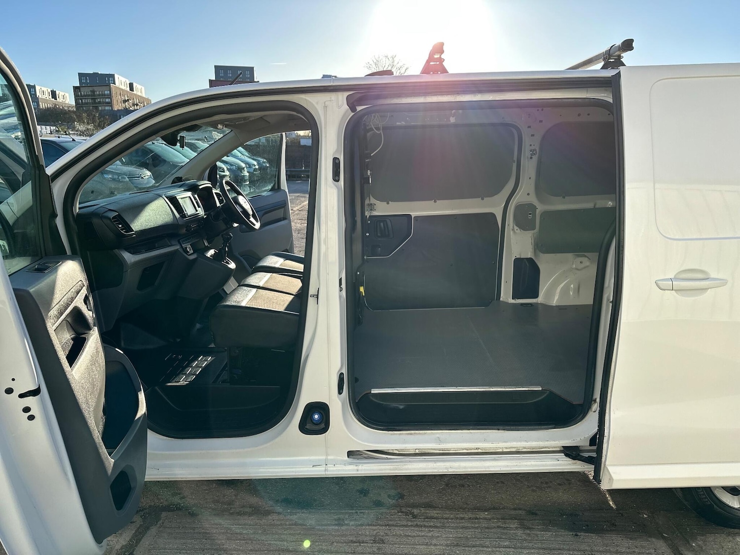 Used Vauxhall Vivaro 2020 for sale - 77101665: Photo 52