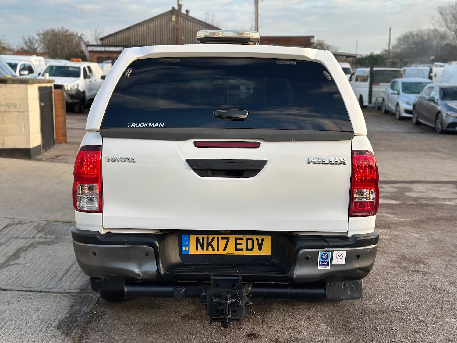 Used Toyota Hilux 2017 for sale - 77029206: Photo 21