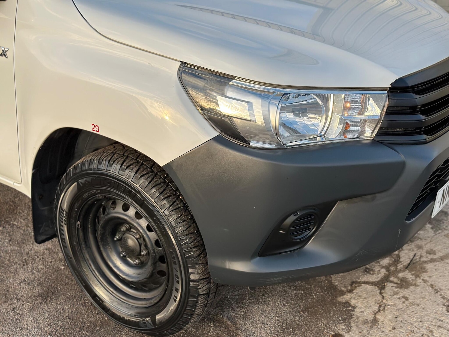 Used Toyota Hilux 2017 for sale - 77029206: Photo 24