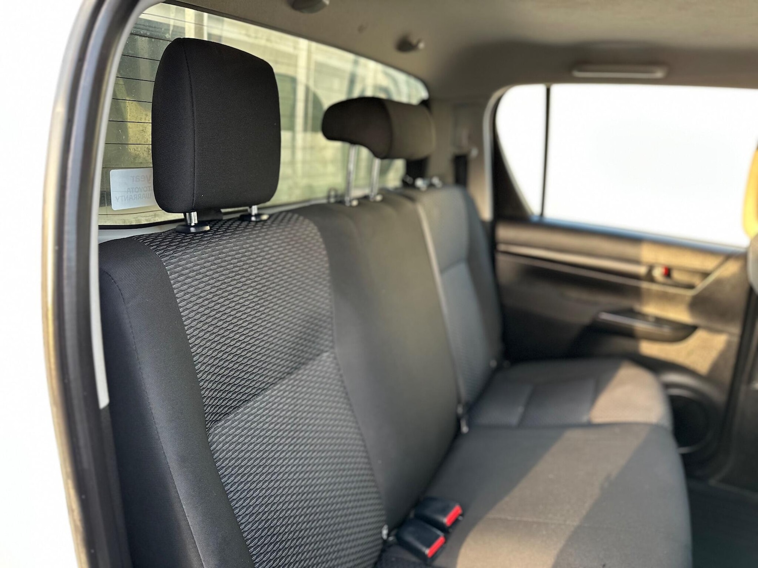 Used Toyota Hilux 2017 for sale - 77029206: Photo 43