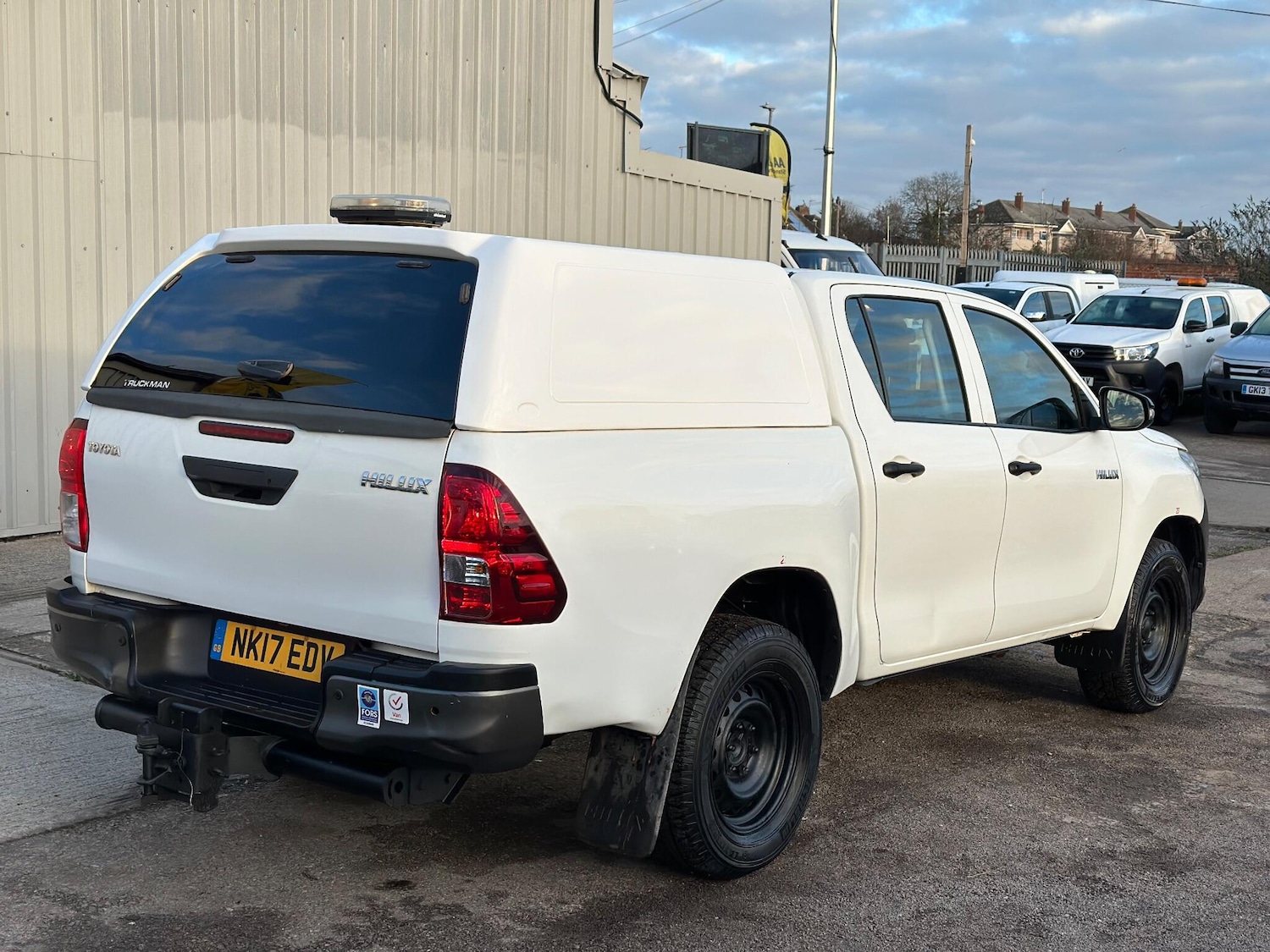 Used Toyota Hilux 2017 for sale - 77029206: Photo 7
