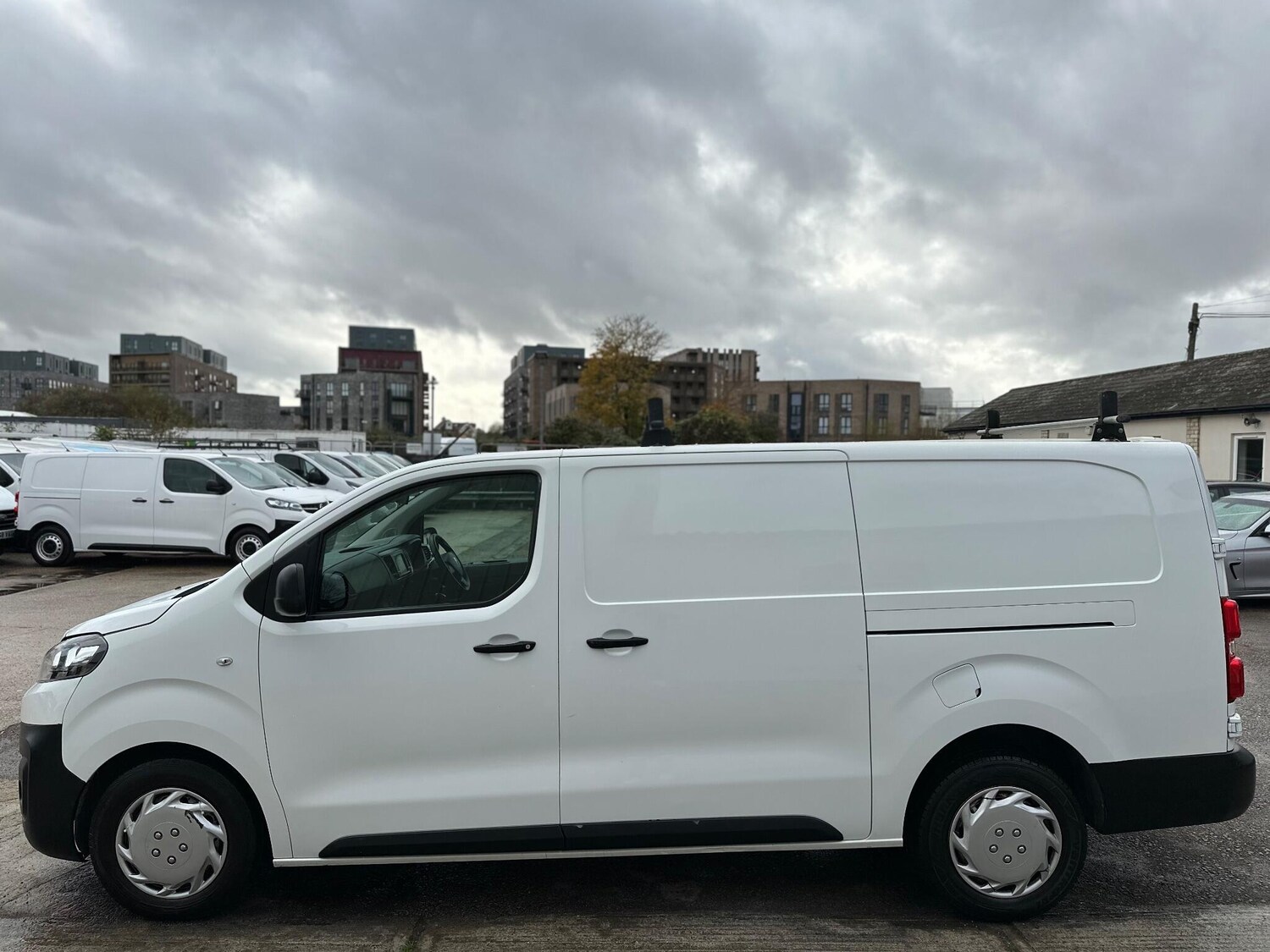 Used Citroen Dispatch 2020 for sale - 76990783: Photo 19