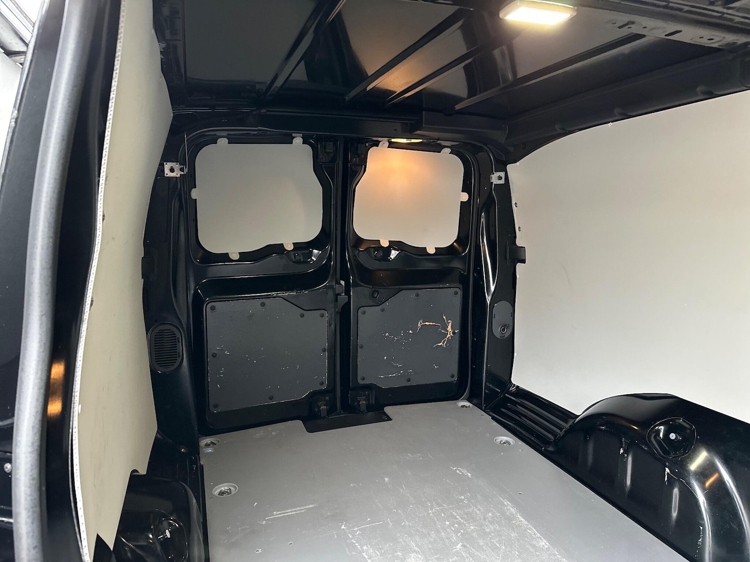 Used Vauxhall Vivaro 2021 for sale - 76926406: Photo 42