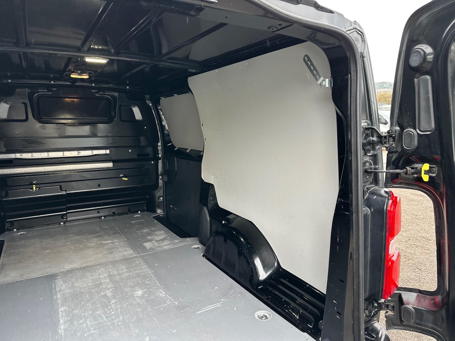 Used Vauxhall Vivaro 2021 for sale - 76926406: Photo 45