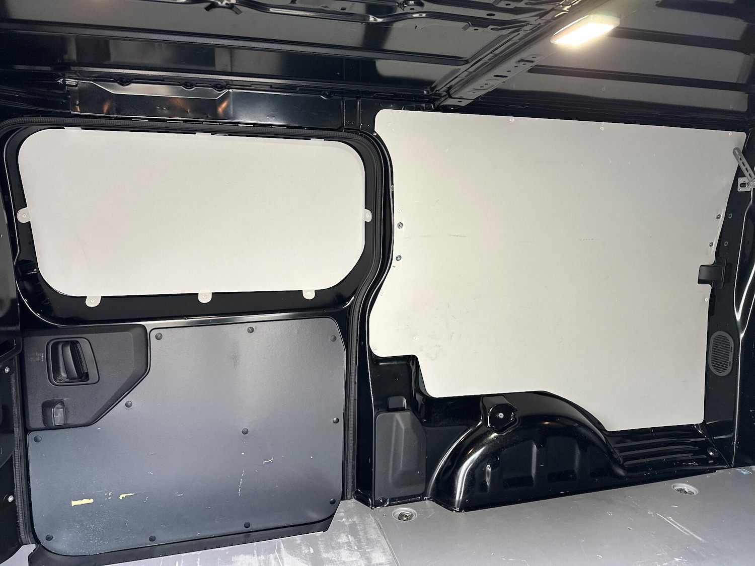 Used Vauxhall Vivaro 2021 for sale - 76926406: Photo 51