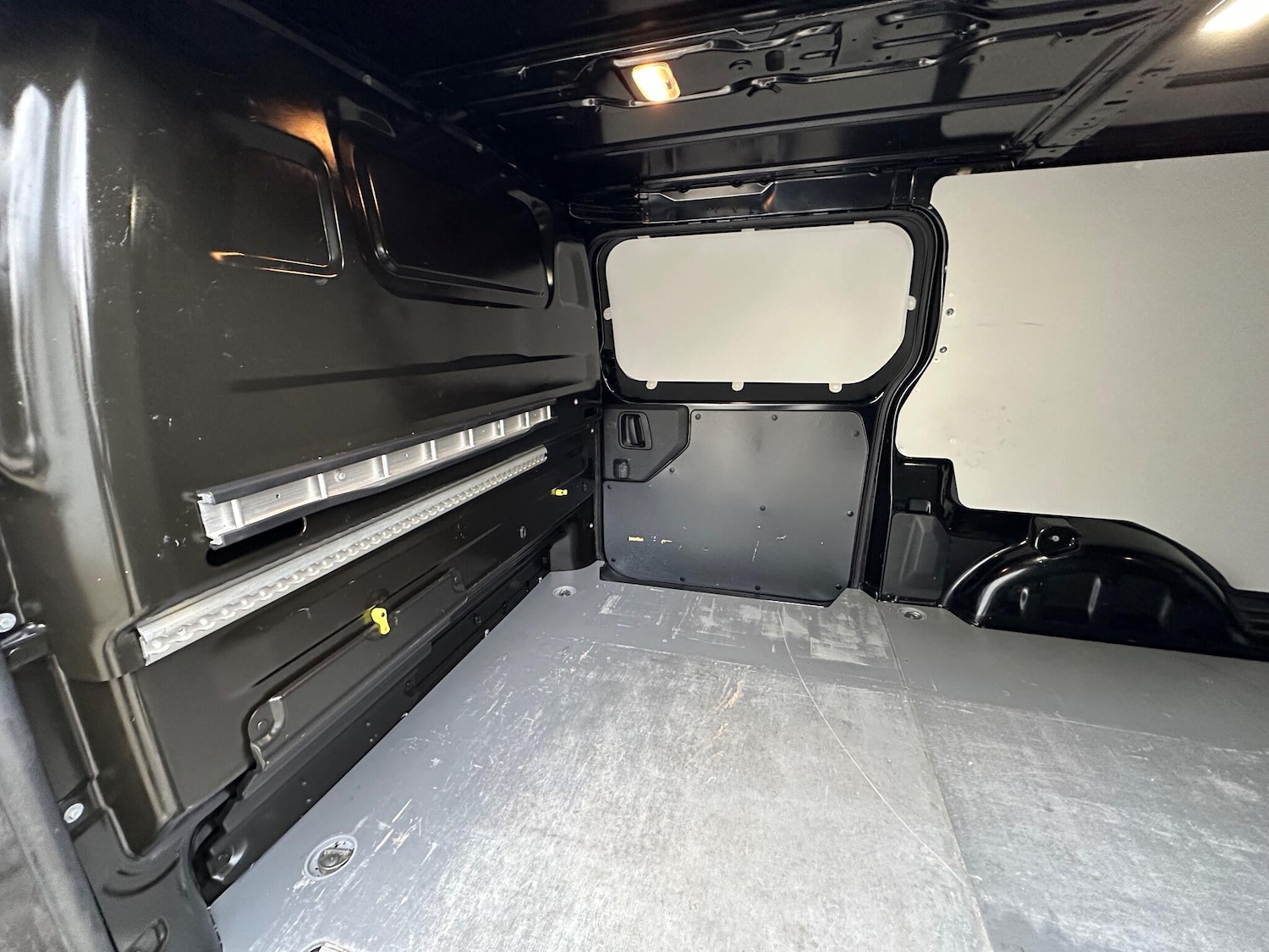 Used Vauxhall Vivaro 2021 for sale - 76926406: Photo 52