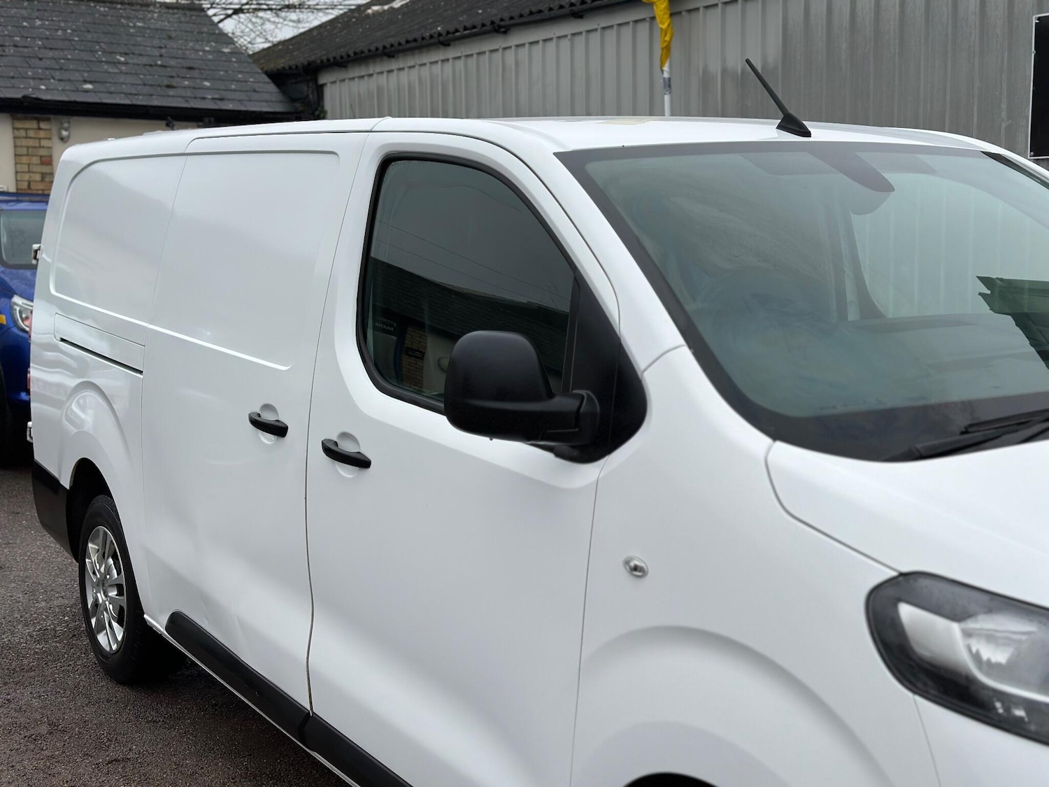 Used Vauxhall Vivaro 2020 for sale - 77456310: Photo 20