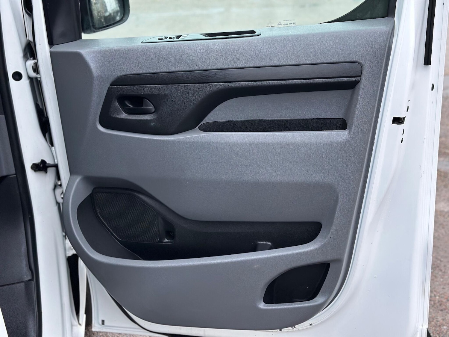 Used Vauxhall Vivaro 2020 for sale - 77456310: Photo 27