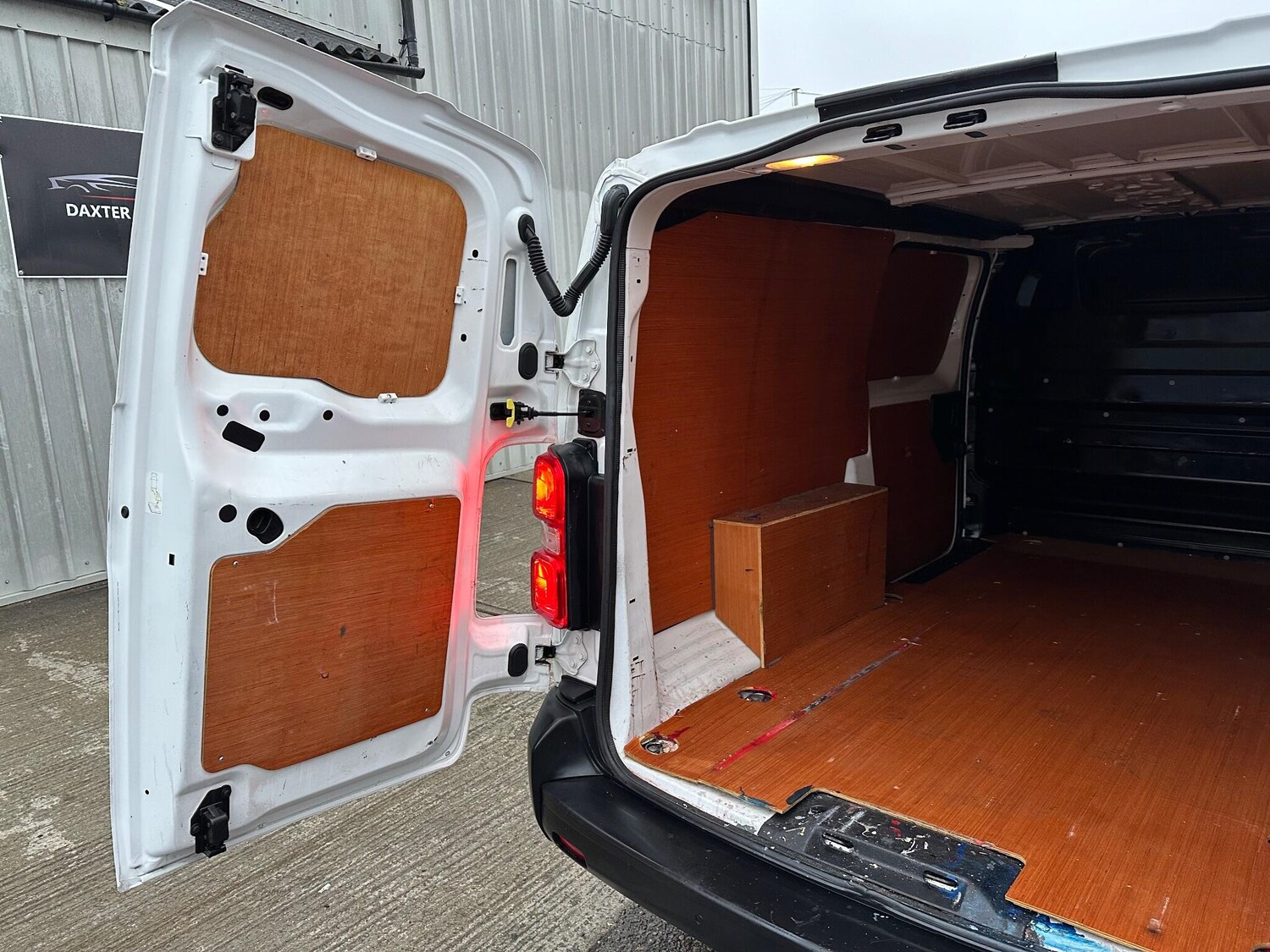 Used Vauxhall Vivaro 2020 for sale - 77456310: Photo 45