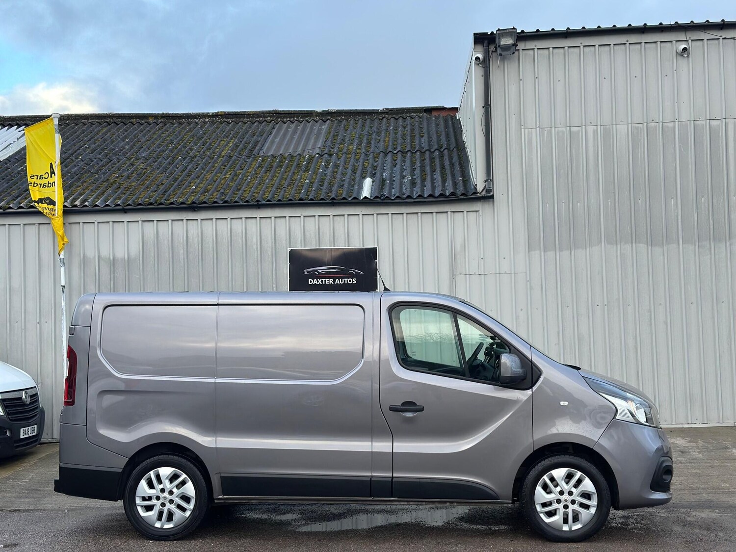 Used Renault Trafic 2019 for sale - 77455108: Photo 16