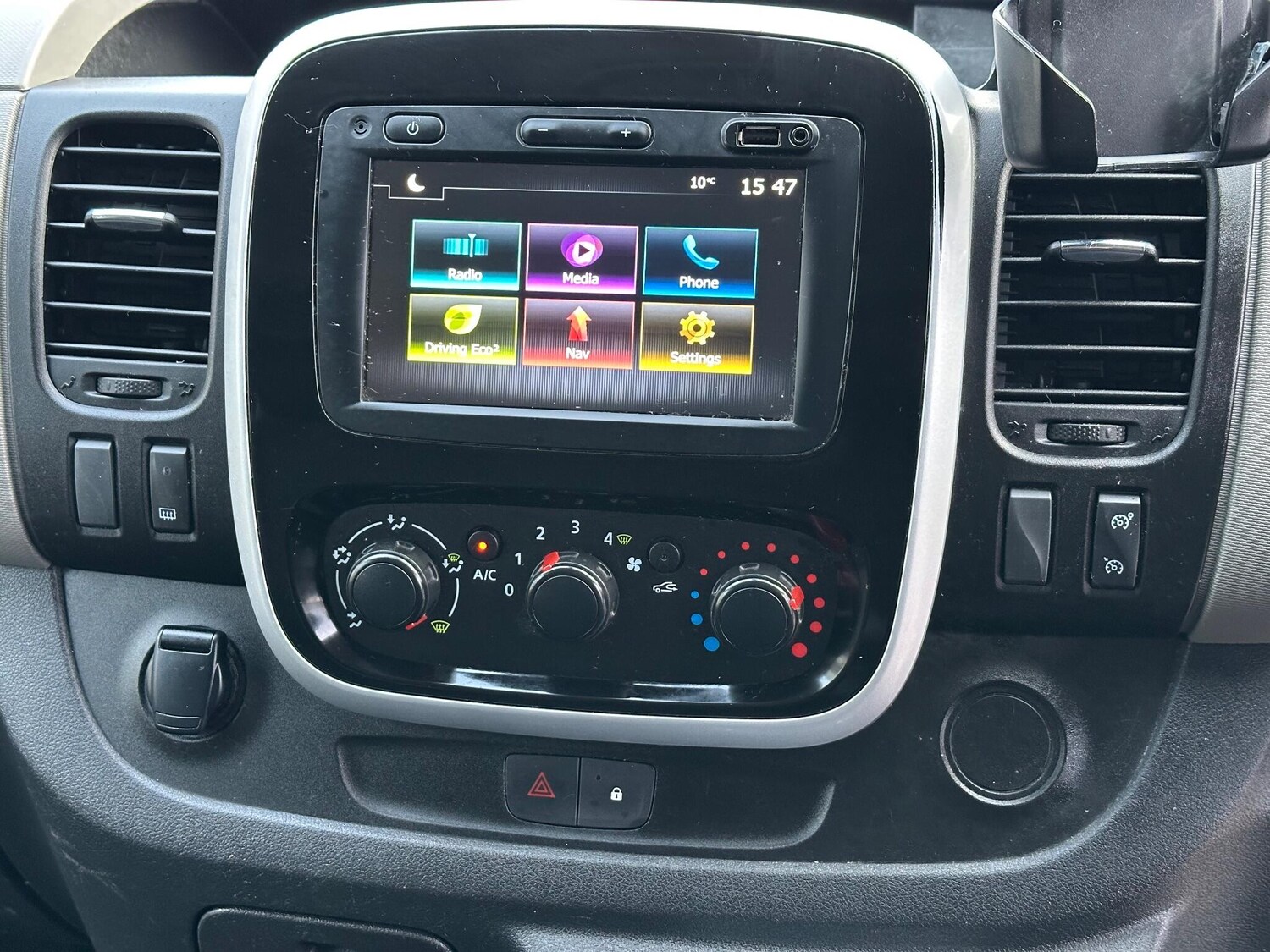 Used Renault Trafic 2019 for sale - 77455108: Photo 43