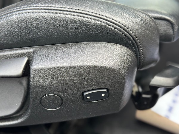 Used BMW 3 Series 2013 for sale - 75741259: Photo 31