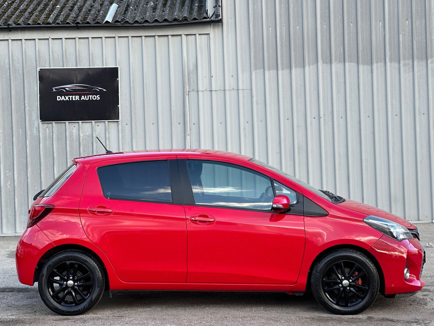 Used Toyota Yaris 2016 for sale - 77066942: Photo 24