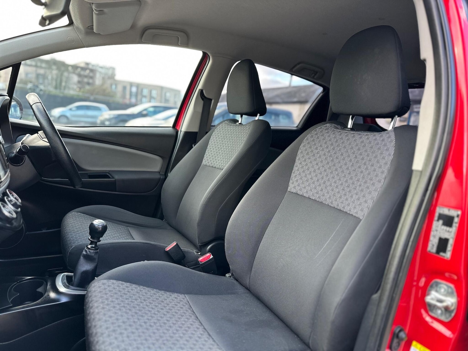 Used Toyota Yaris 2016 for sale - 77066942: Photo 52