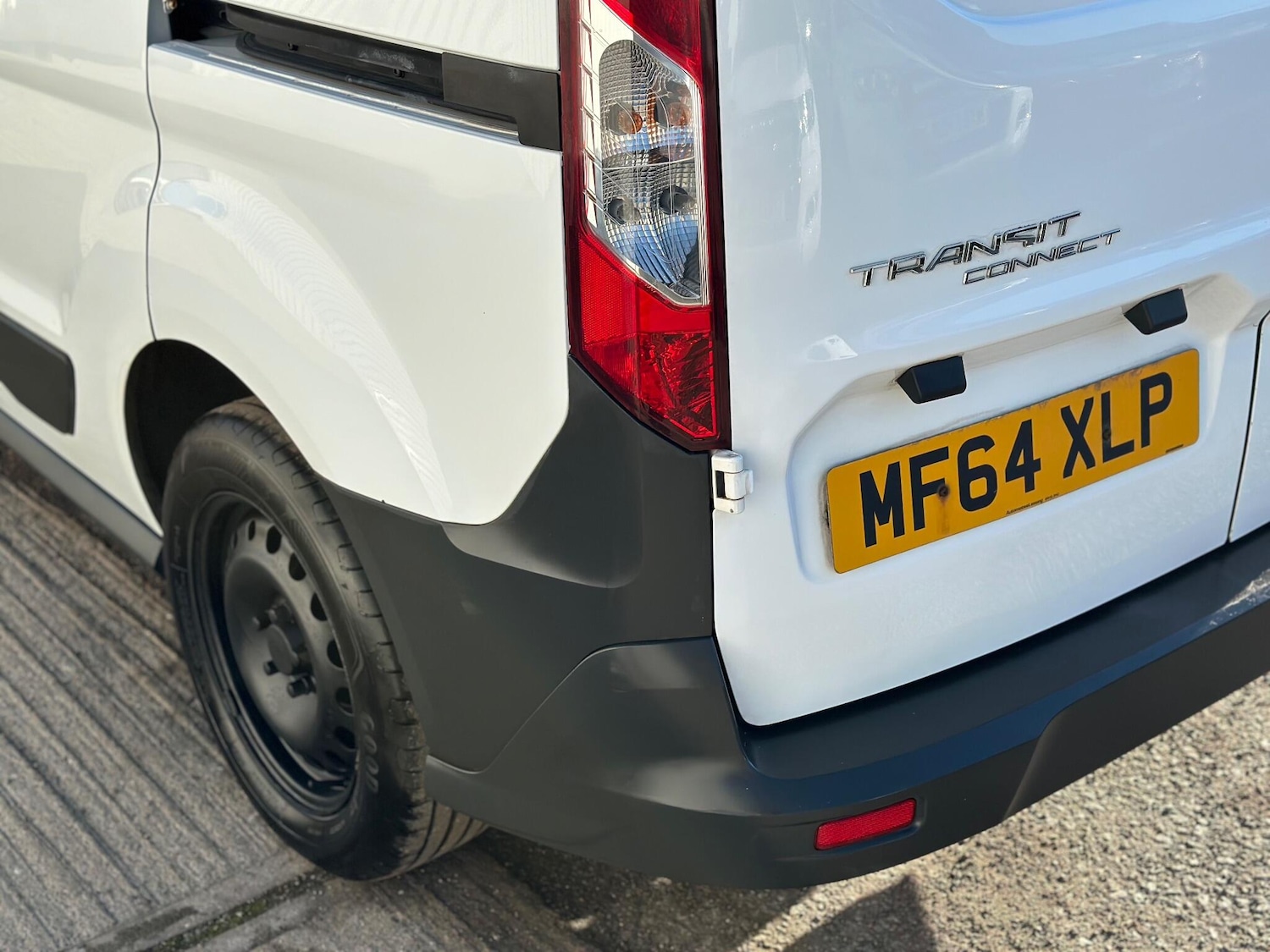 Used Ford Transit Connect 2014 for sale - 76926077: Photo 29