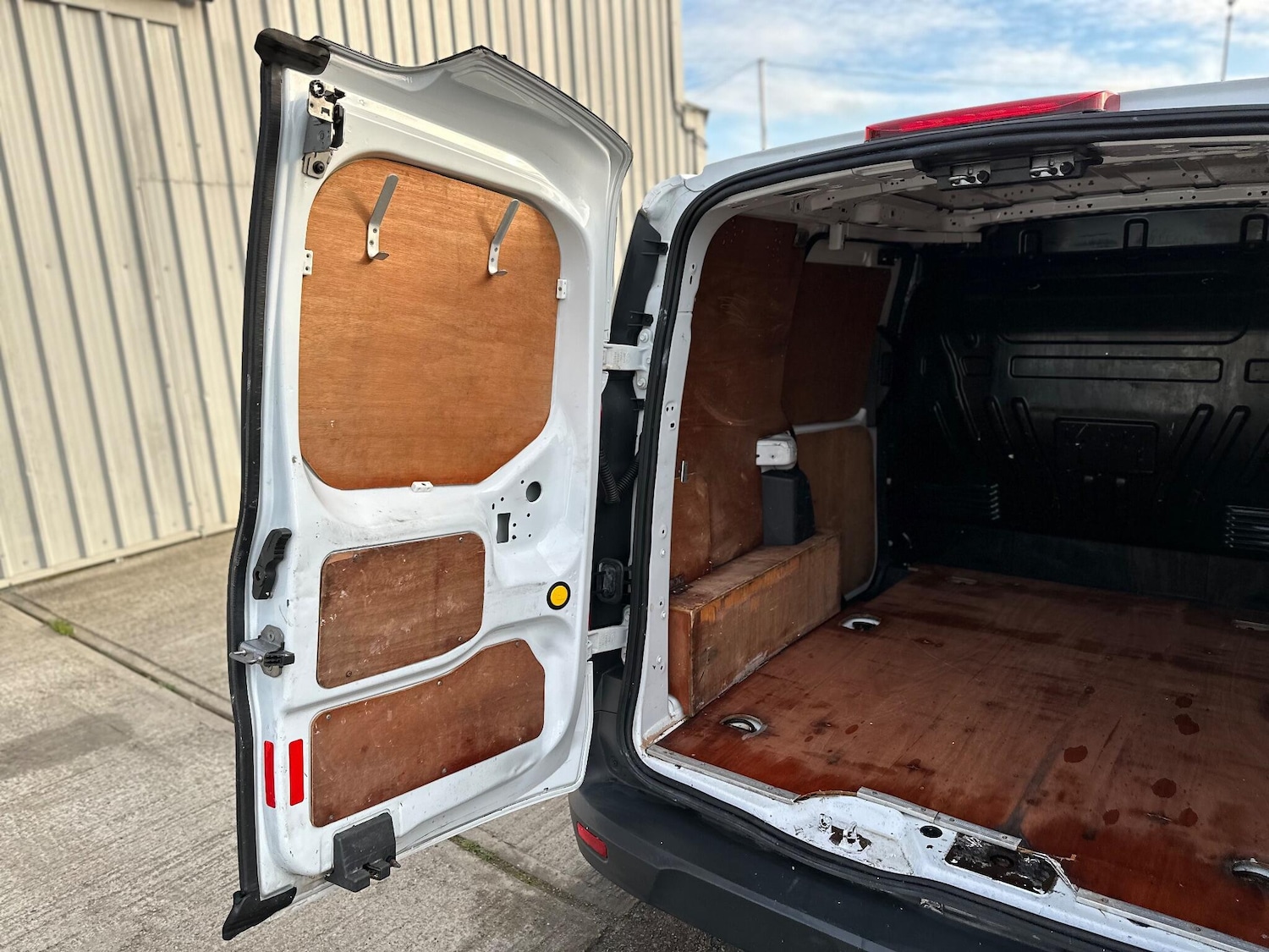 Used Ford Transit Connect 2014 for sale - 76926077: Photo 47