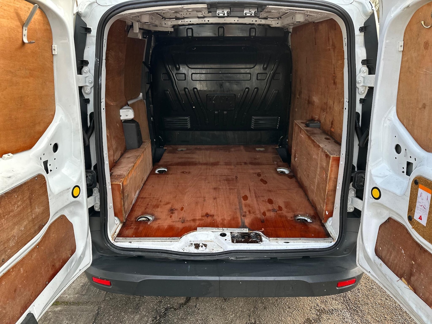 Used Ford Transit Connect 2014 for sale - 76926077: Photo 48