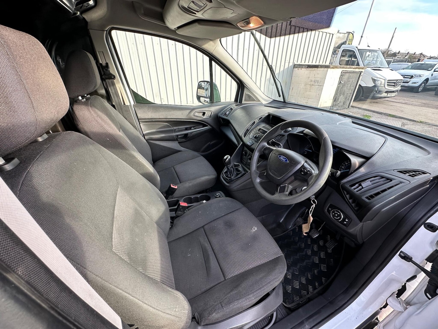 Used Ford Transit Connect 2014 for sale - 76926077: Photo 52