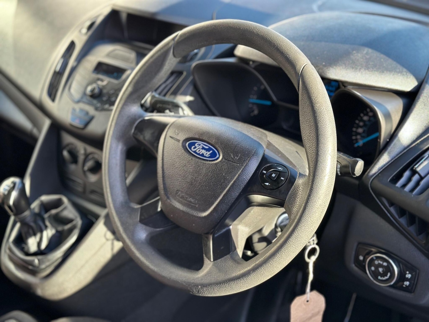 Used Ford Transit Connect 2014 for sale - 76926077: Photo 9