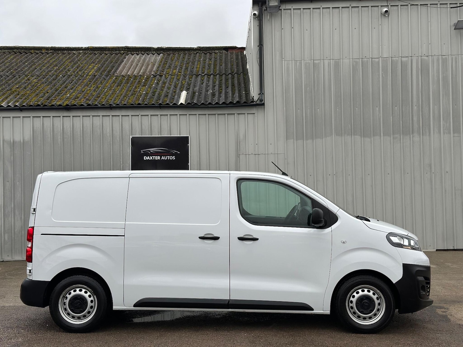 Used Vauxhall Vivaro 2022 for sale - 77278627: Photo 25