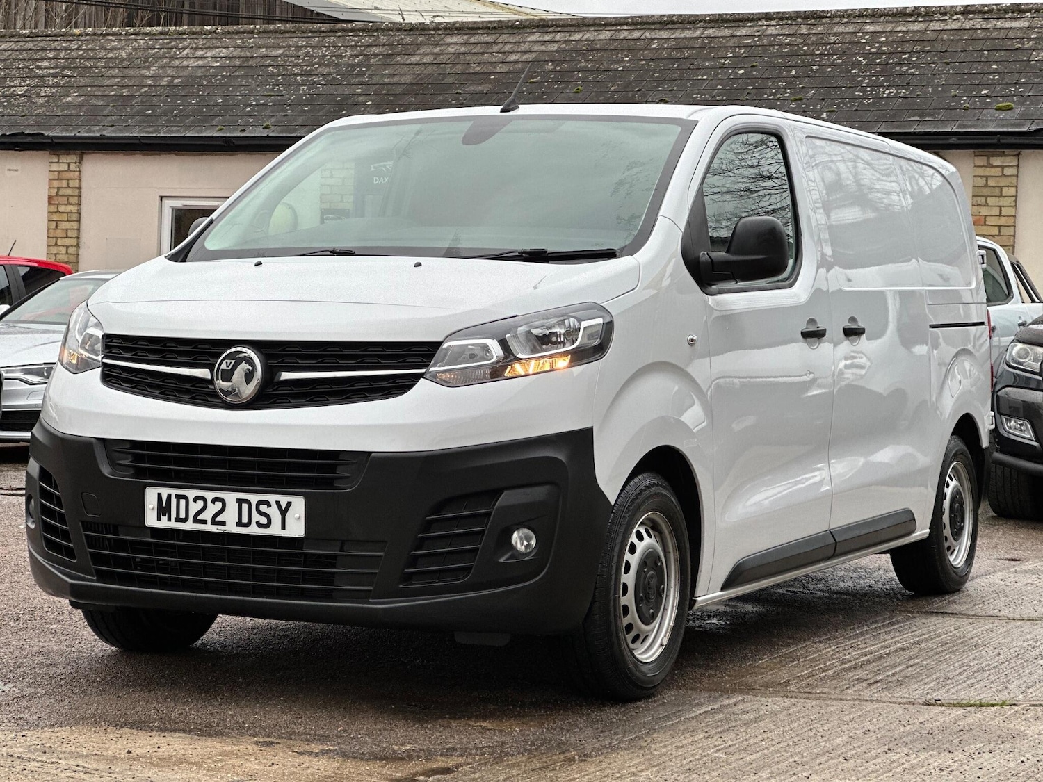 Used Vauxhall Vivaro 2022 for sale - 77278627: Photo 3