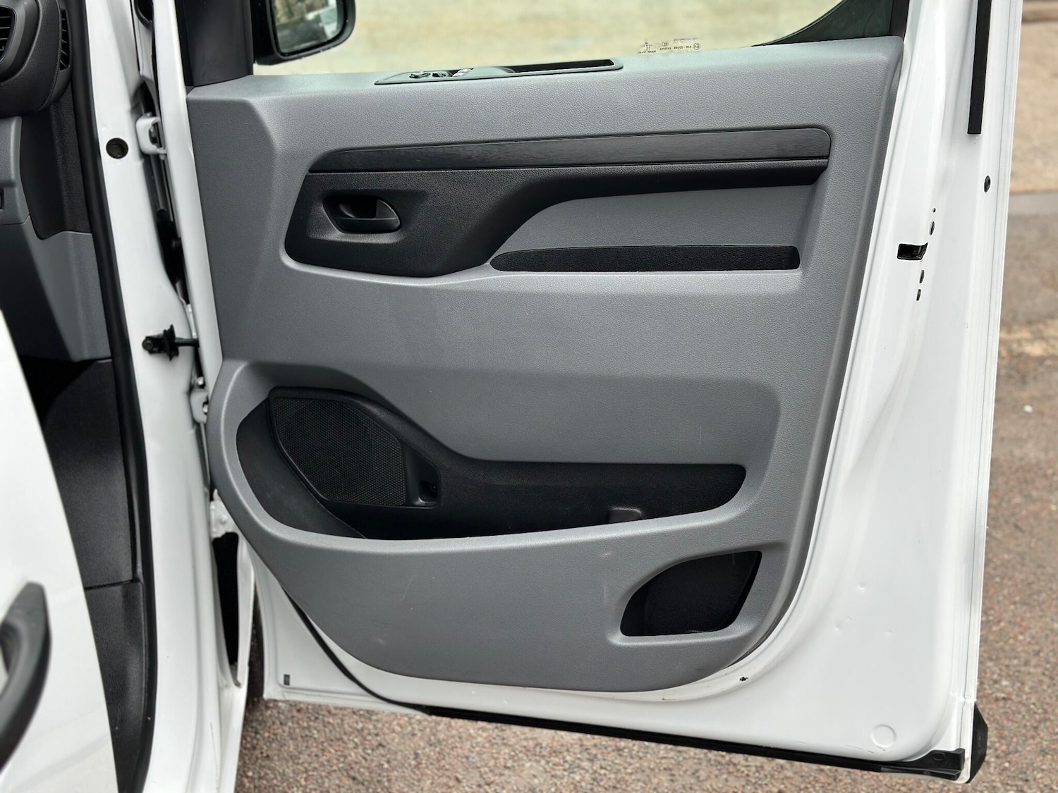 Used Vauxhall Vivaro 2022 for sale - 77278627: Photo 34