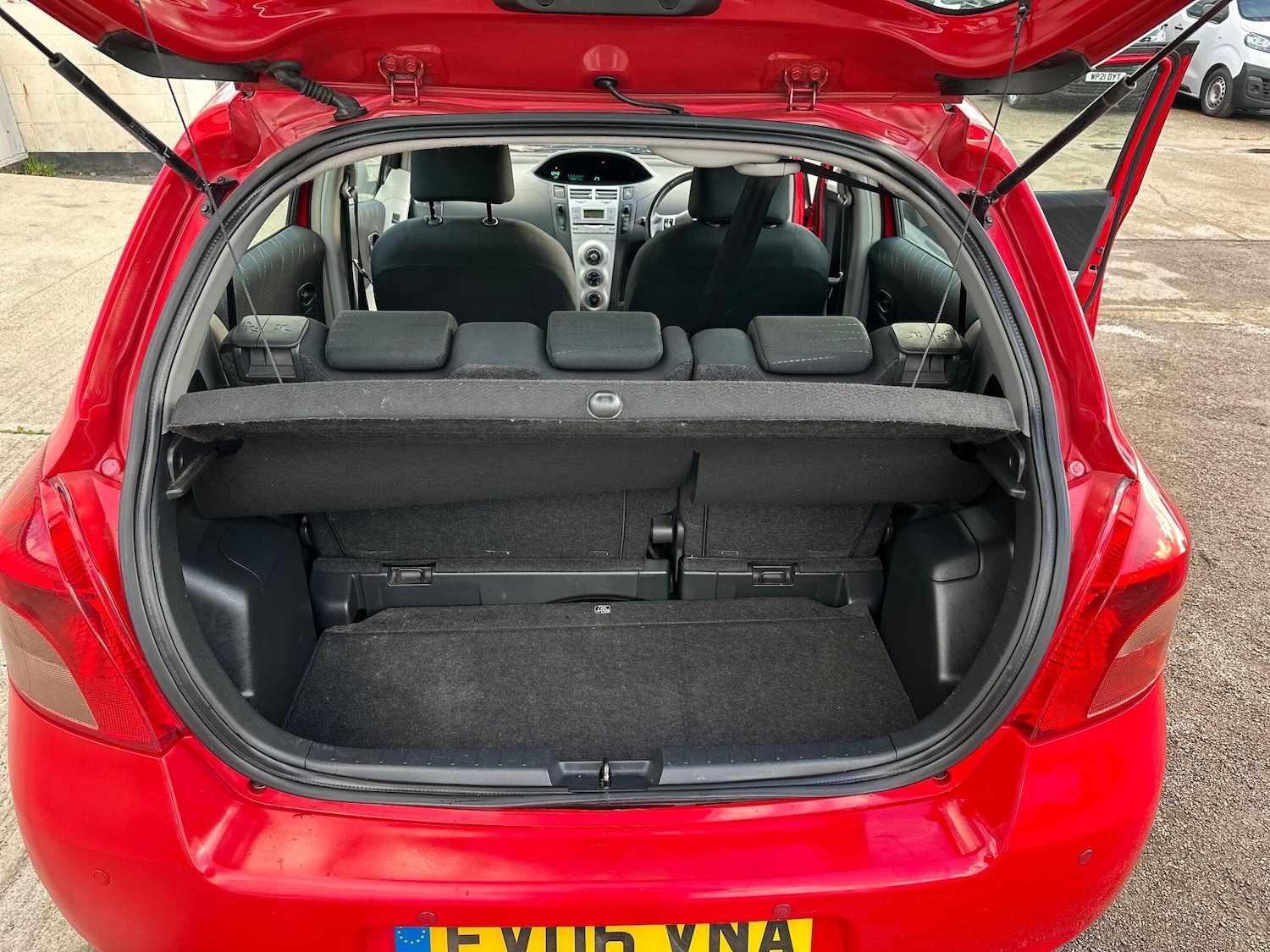 Used Toyota Yaris 2006 for sale - 76743143: Photo 13