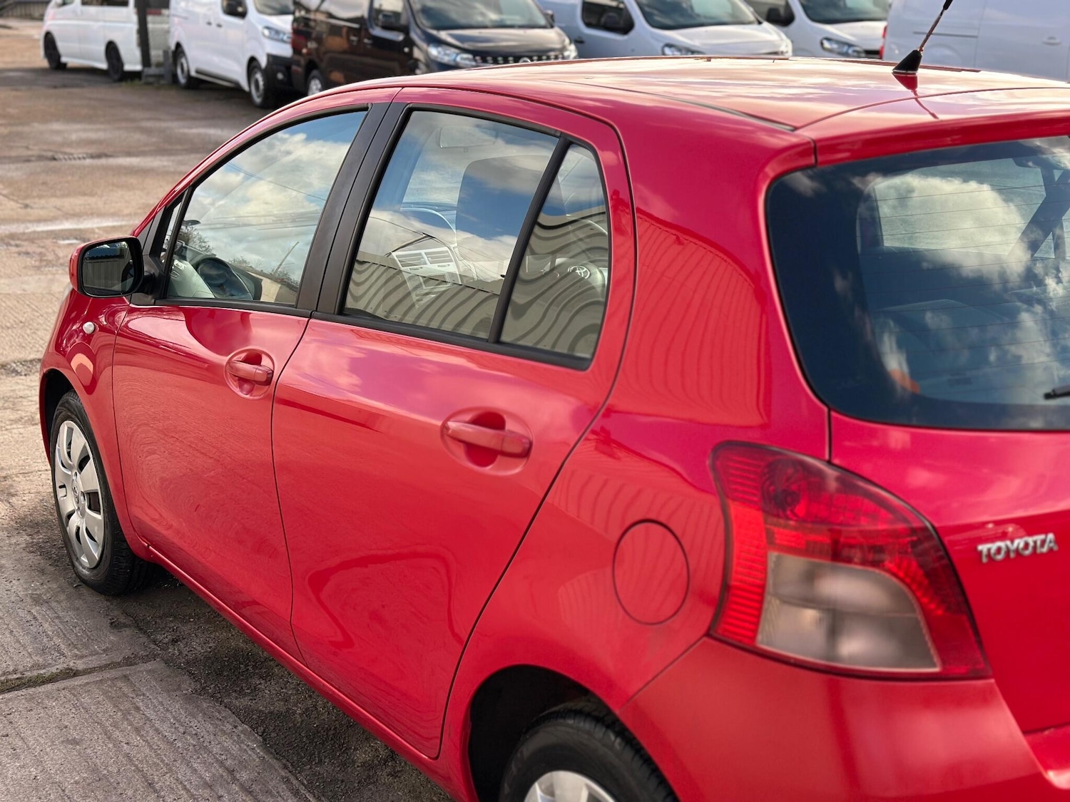 Used Toyota Yaris 2006 for sale - 76743143: Photo 27