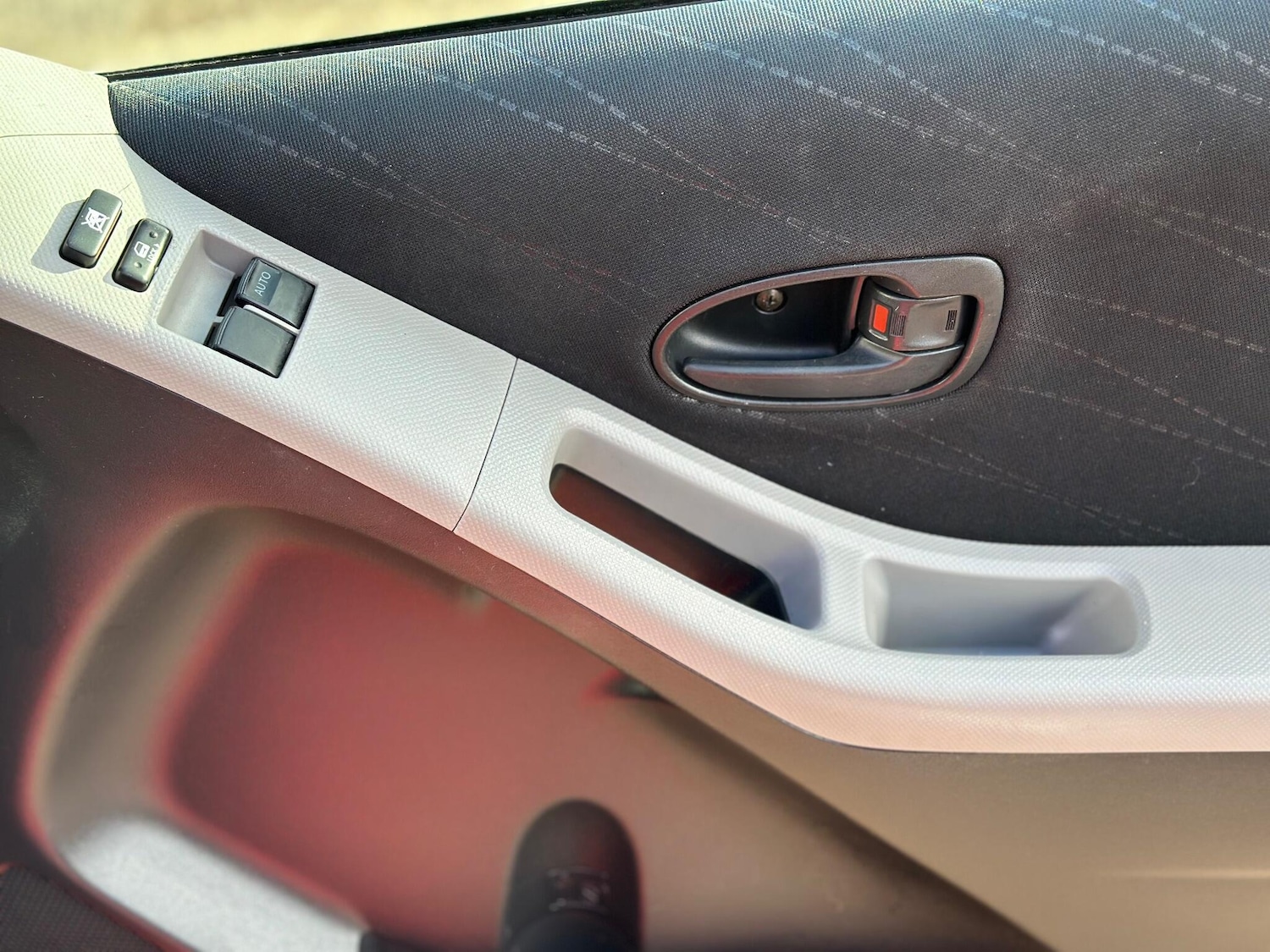 Used Toyota Yaris 2006 for sale - 76743143: Photo 31