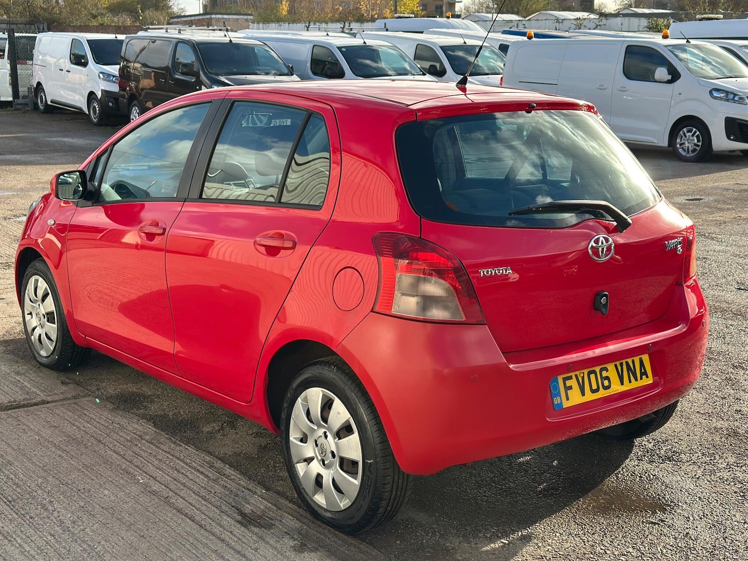 Used Toyota Yaris 2006 for sale - 76743143: Photo 5