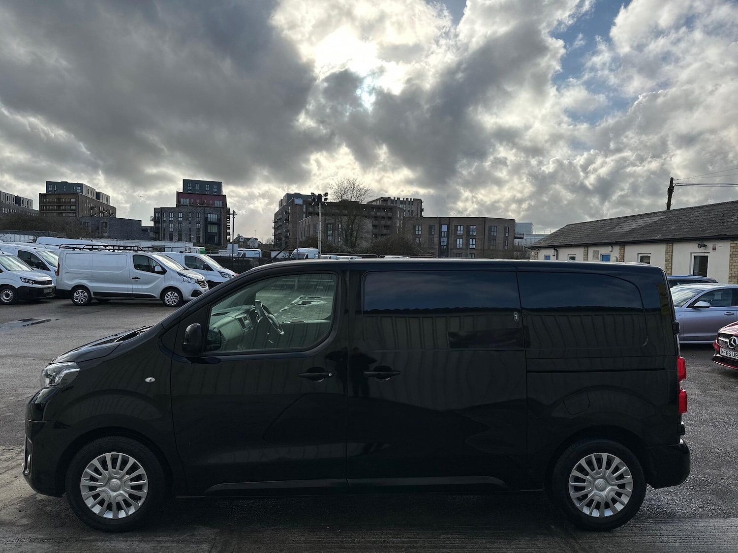 Used Toyota ProAce 2017 for sale - 77358938: Photo 17