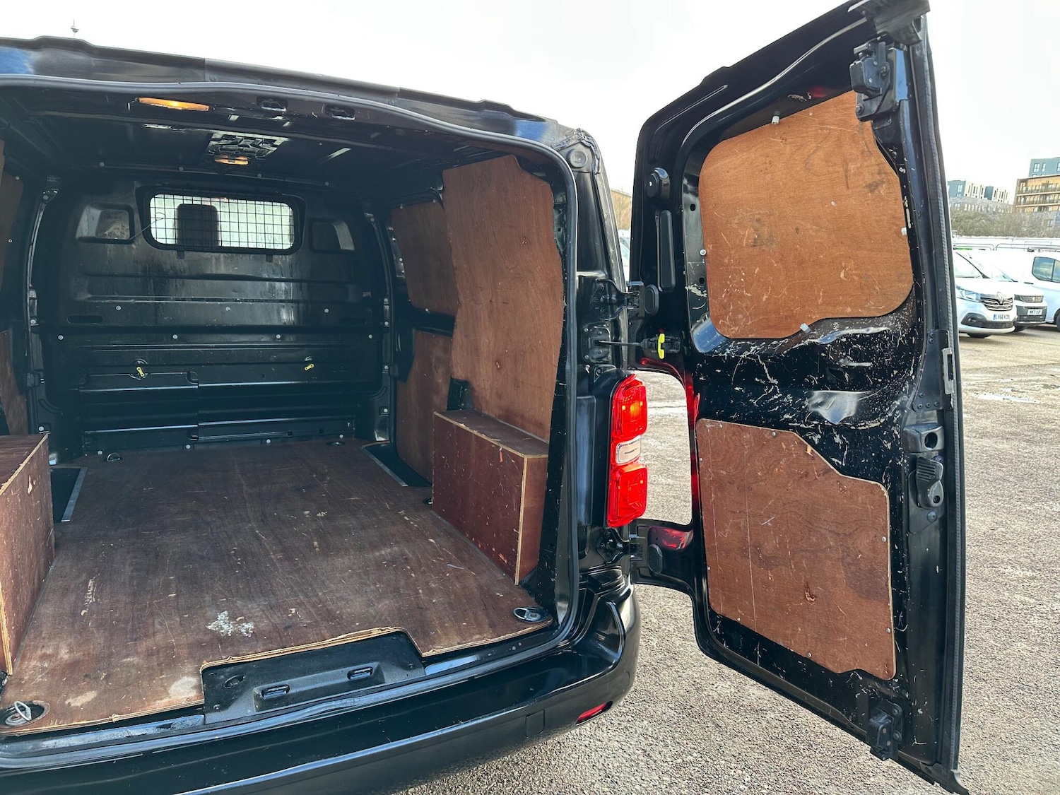 Used Toyota ProAce 2017 for sale - 77358938: Photo 38