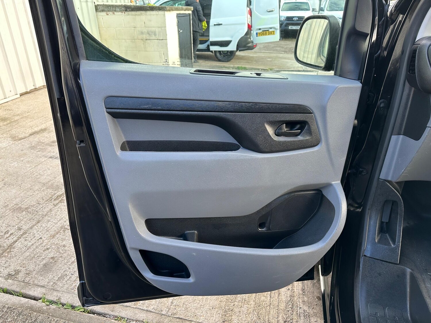 Used Toyota ProAce 2017 for sale - 77358938: Photo 44