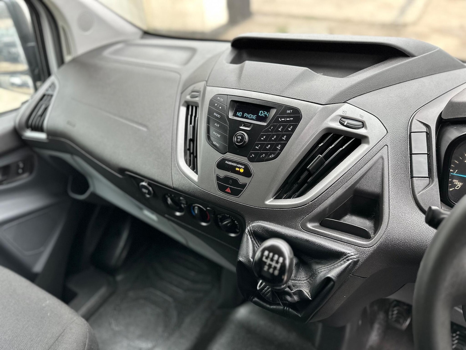 Used Ford Transit Custom 2017 for sale - 77331462: Photo 32