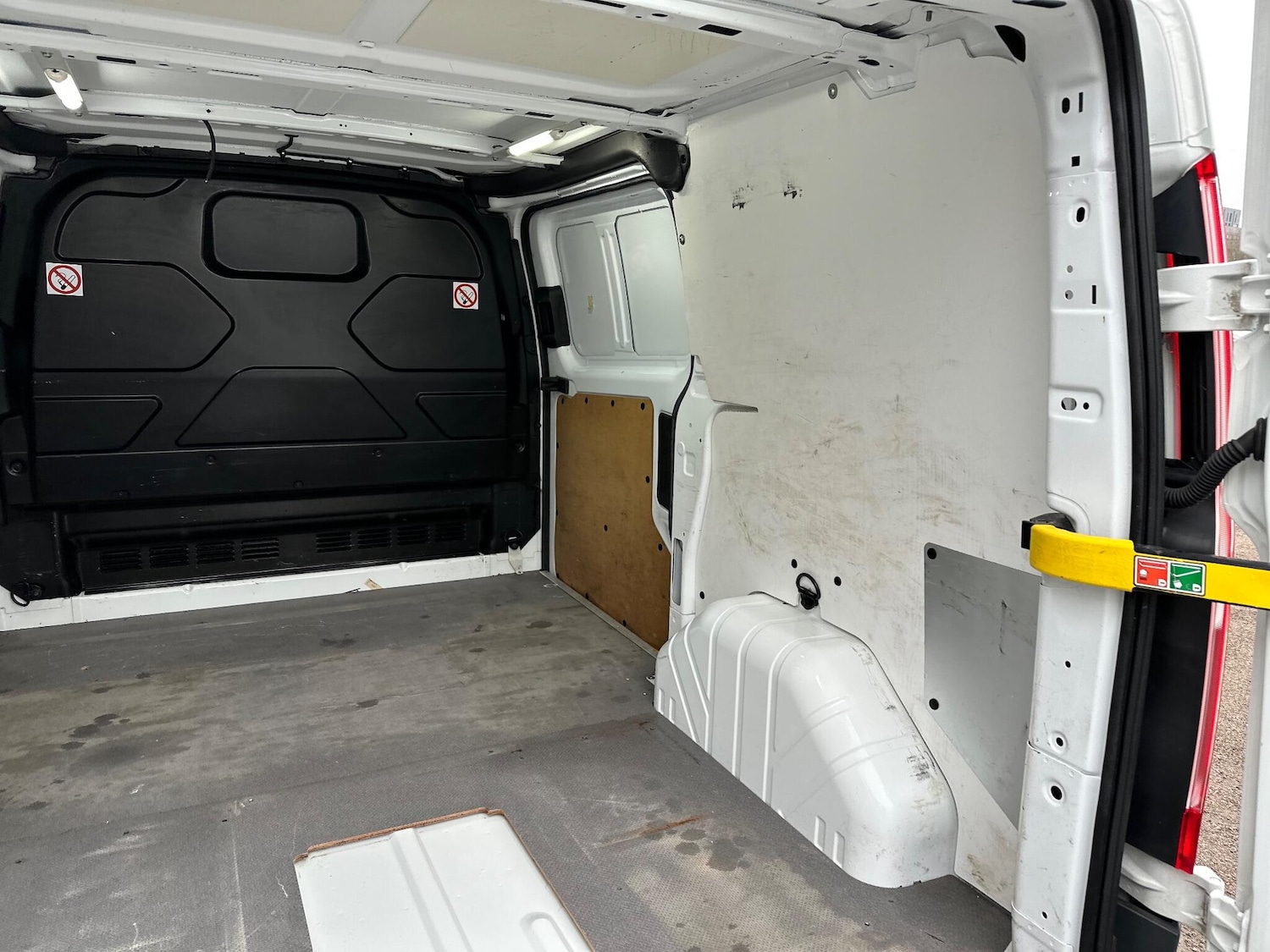 Used Ford Transit Custom 2017 for sale - 77331462: Photo 40