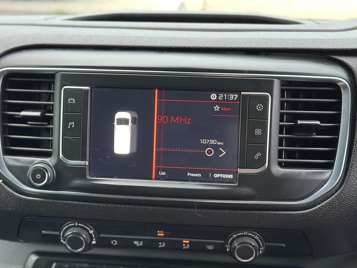 Used Citroen Dispatch 2018 for sale - 76260245: Photo 15