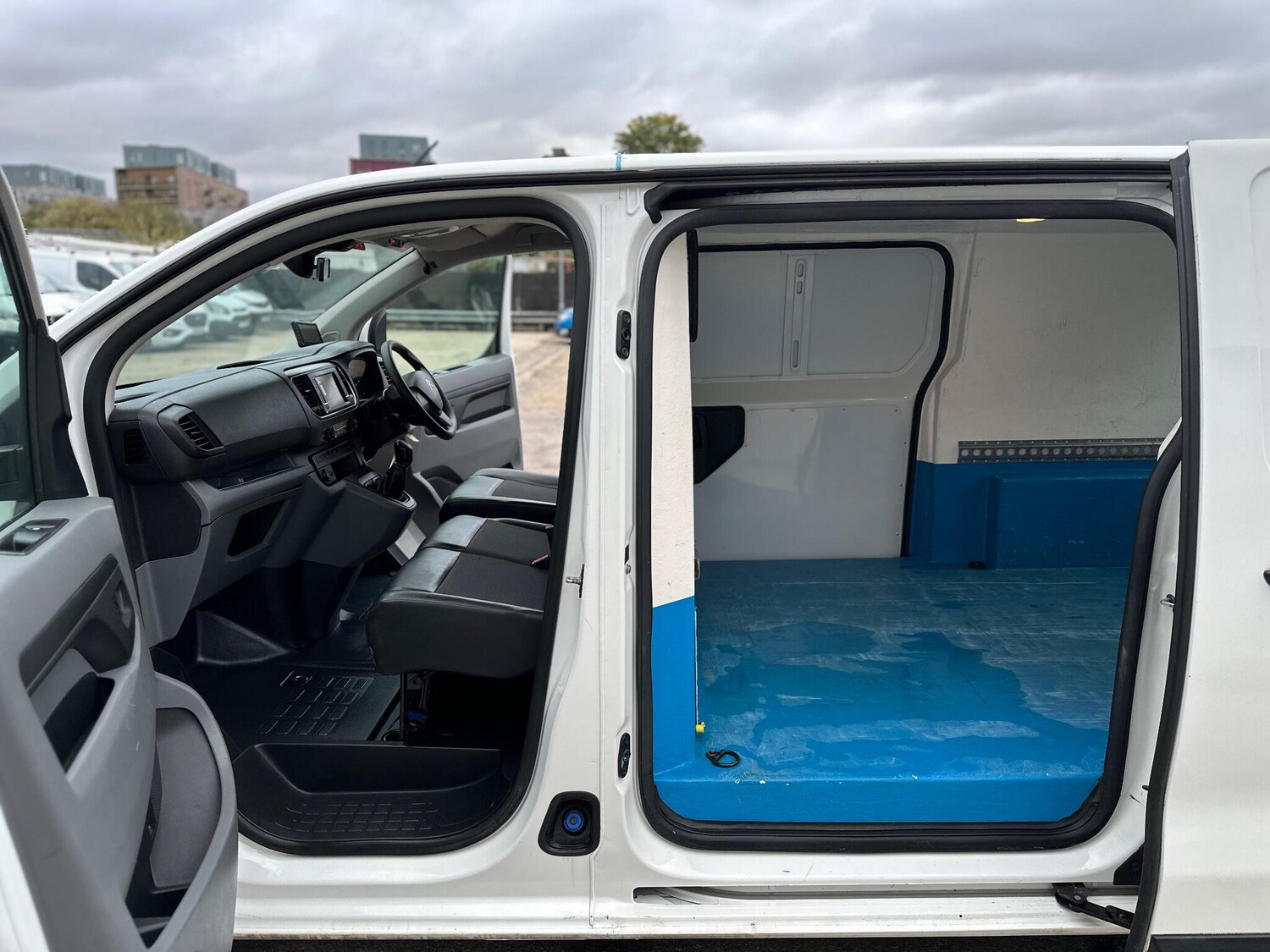 Used Citroen Dispatch 2018 for sale - 76260245: Photo 17