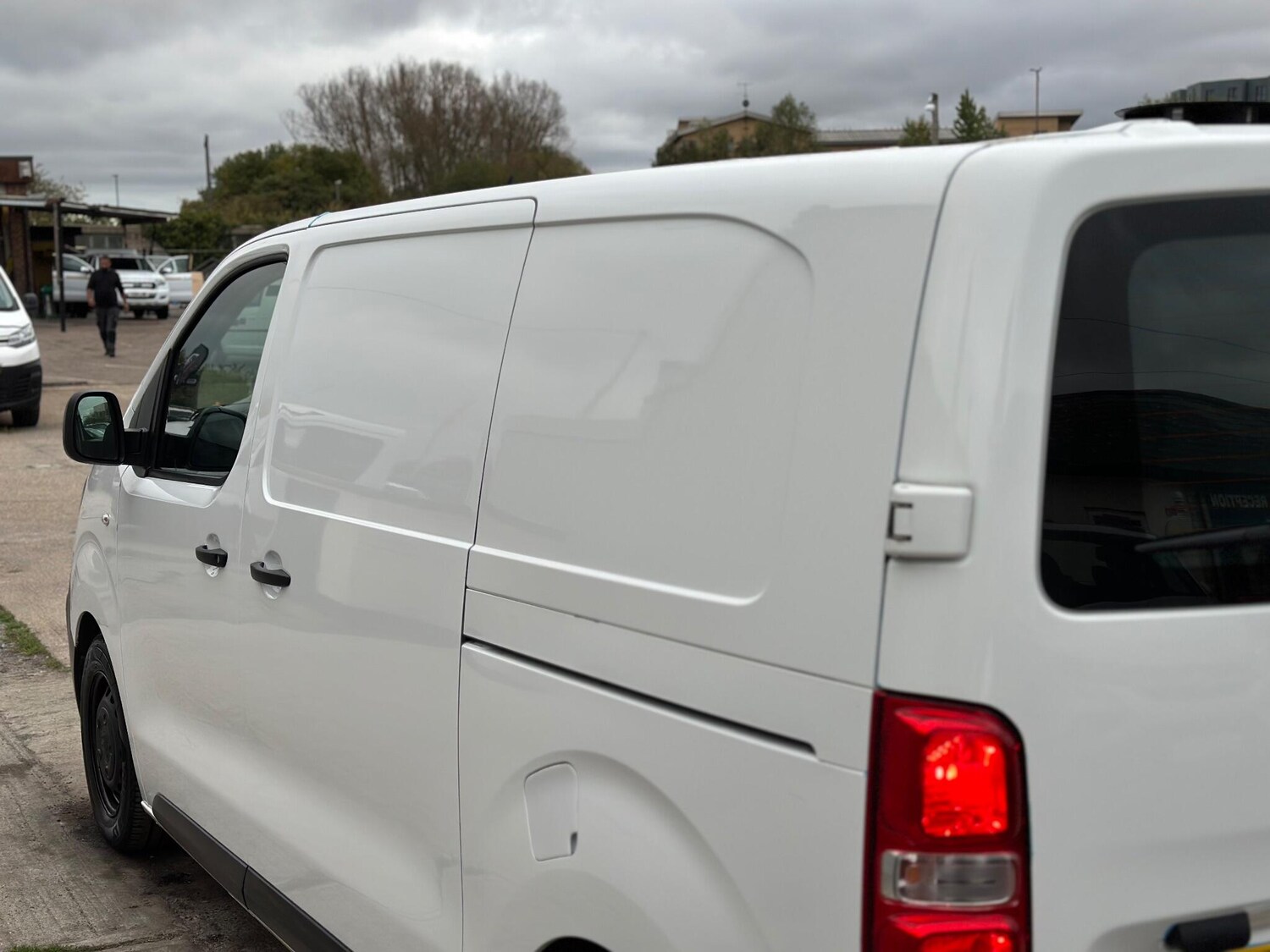 Used Citroen Dispatch 2018 for sale - 76260245: Photo 29