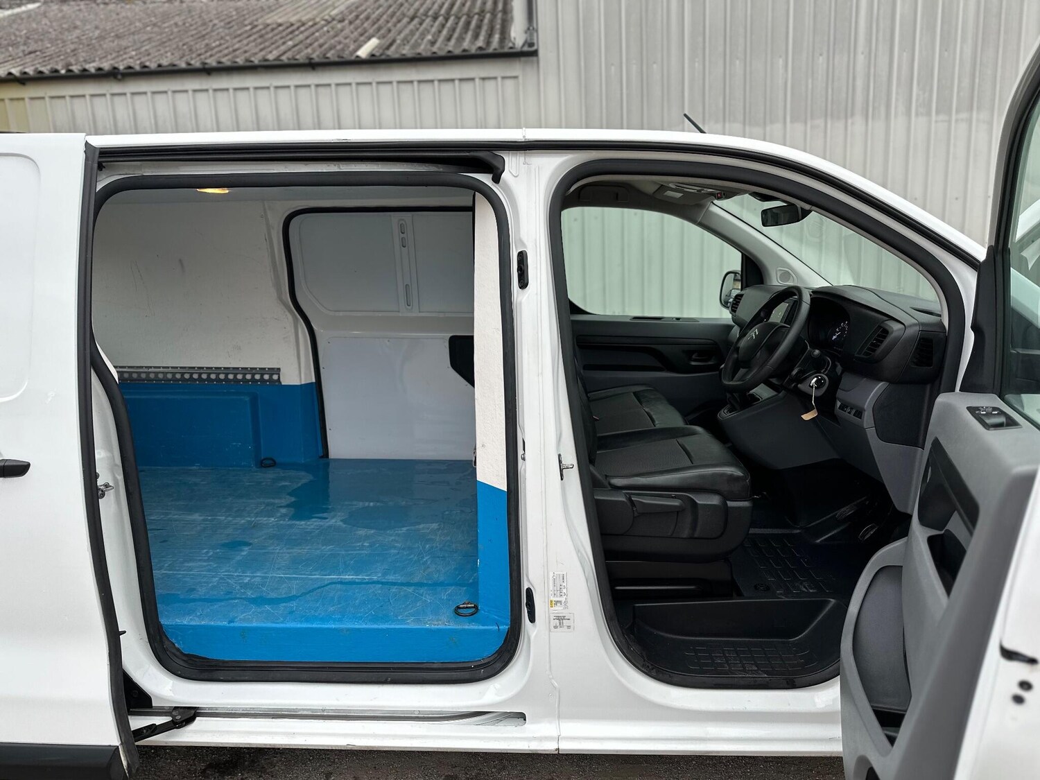 Used Citroen Dispatch 2018 for sale - 76260245: Photo 40