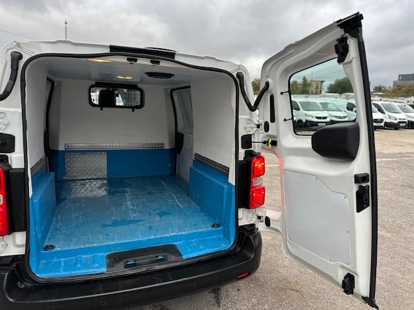 Used Citroen Dispatch 2018 for sale - 76260245: Photo 45