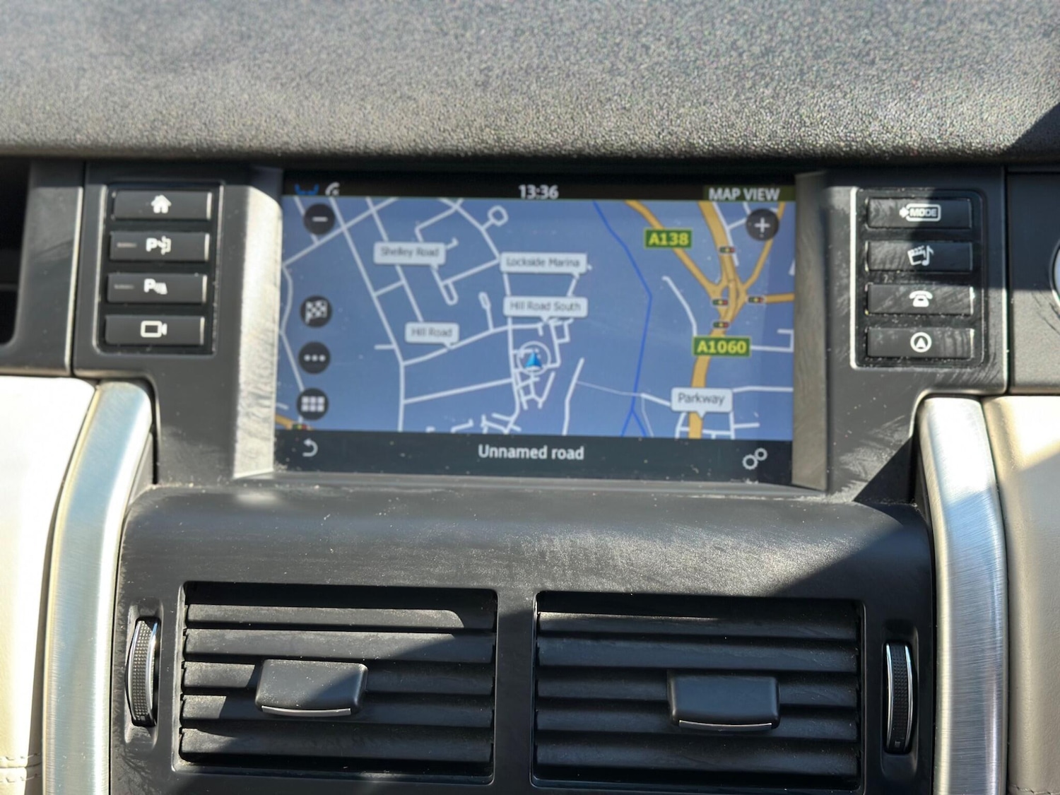 Used Land Rover Discovery Sport 2015 for sale - 77993935: Photo 14