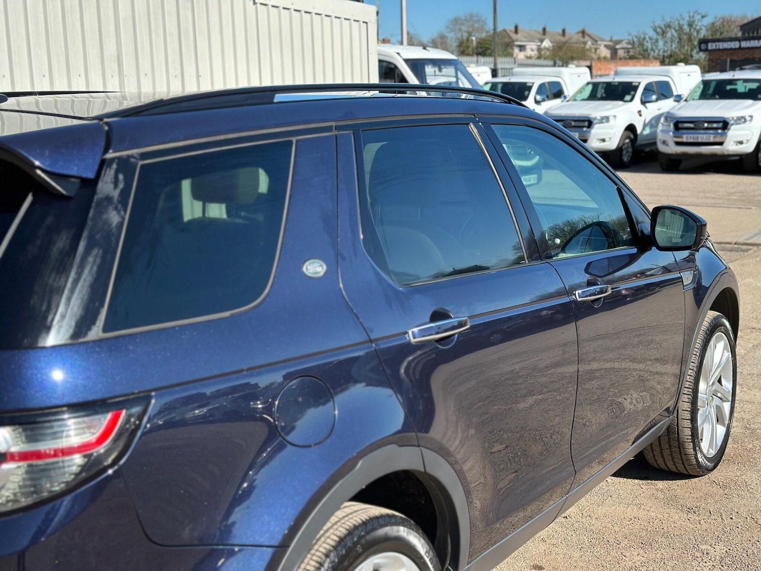 Used Land Rover Discovery Sport 2015 for sale - 77993935: Photo 35