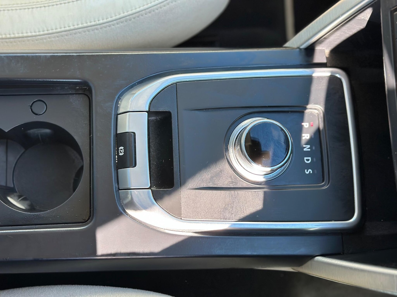 Used Land Rover Discovery Sport 2015 for sale - 77993935: Photo 47