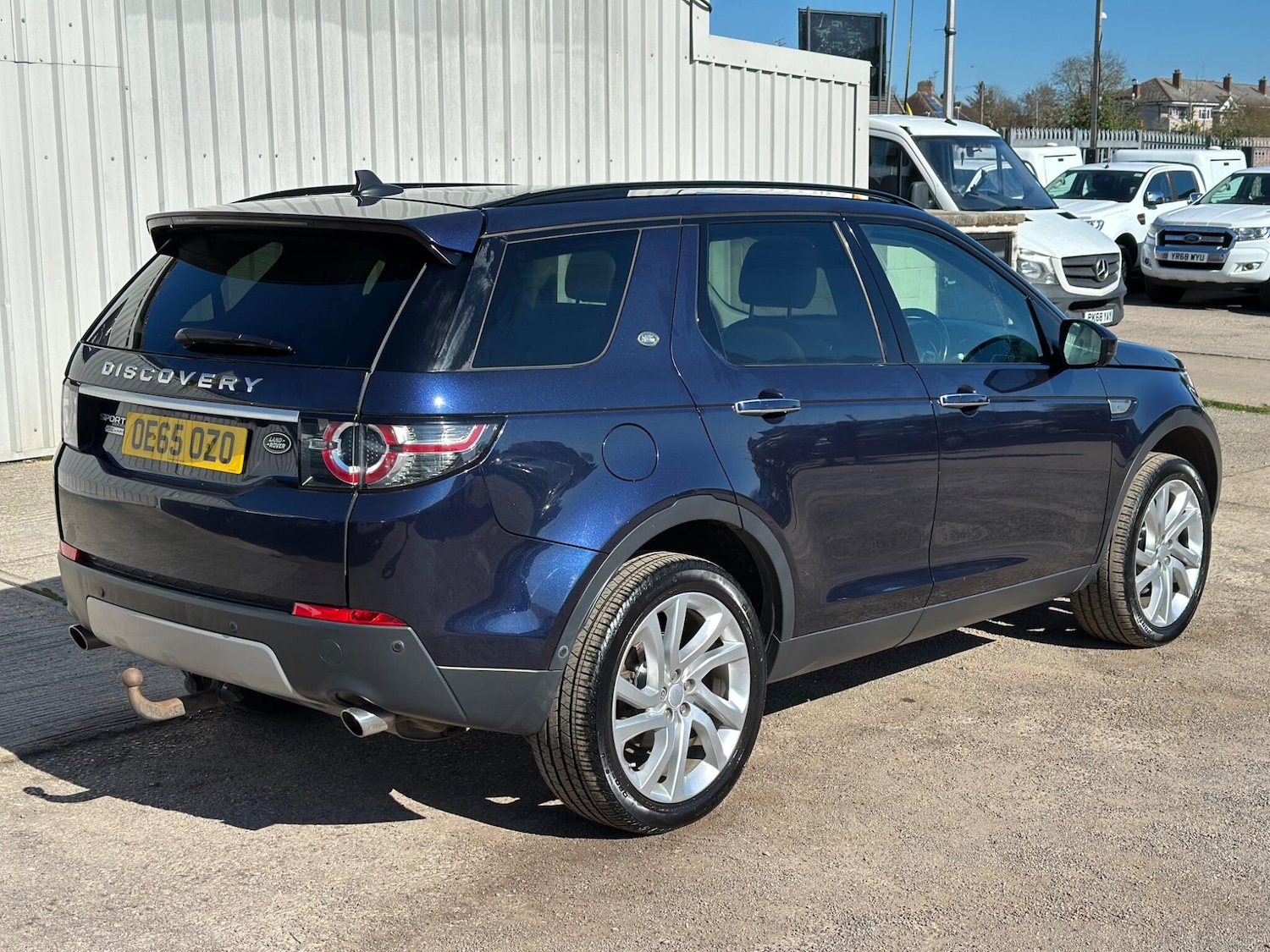 Used Land Rover Discovery Sport 2015 for sale - 77993935: Photo 5