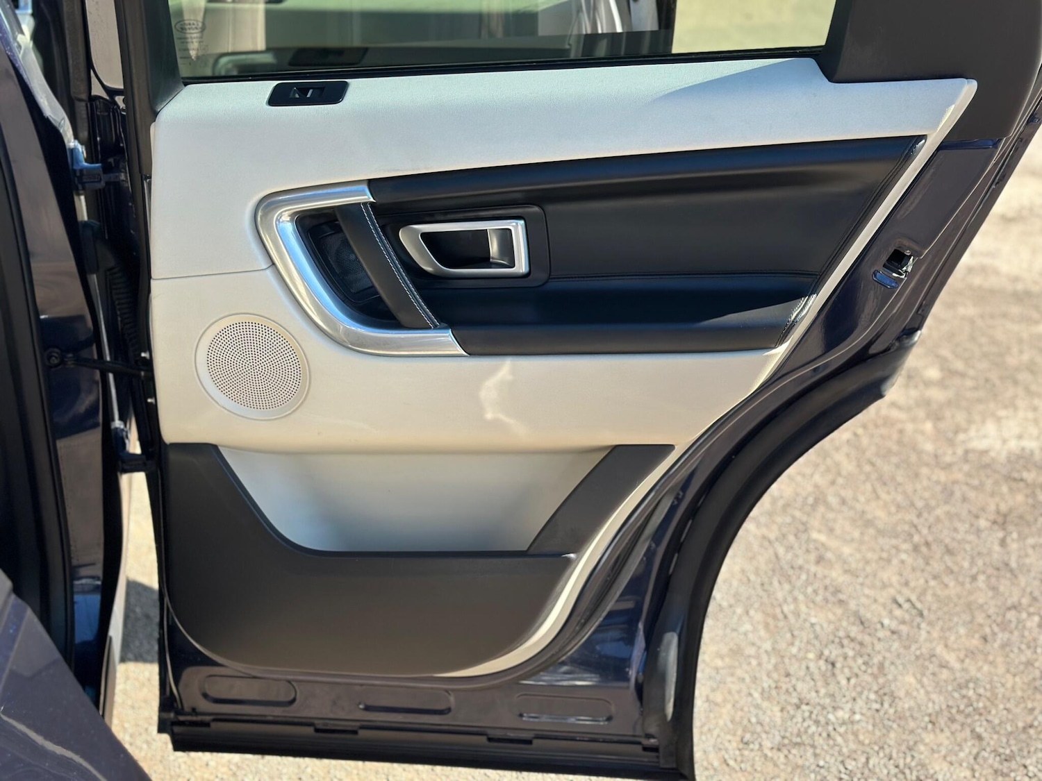 Used Land Rover Discovery Sport 2015 for sale - 77993935: Photo 57