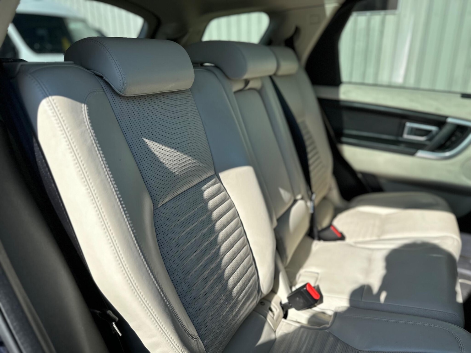 Used Land Rover Discovery Sport 2015 for sale - 77993935: Photo 62