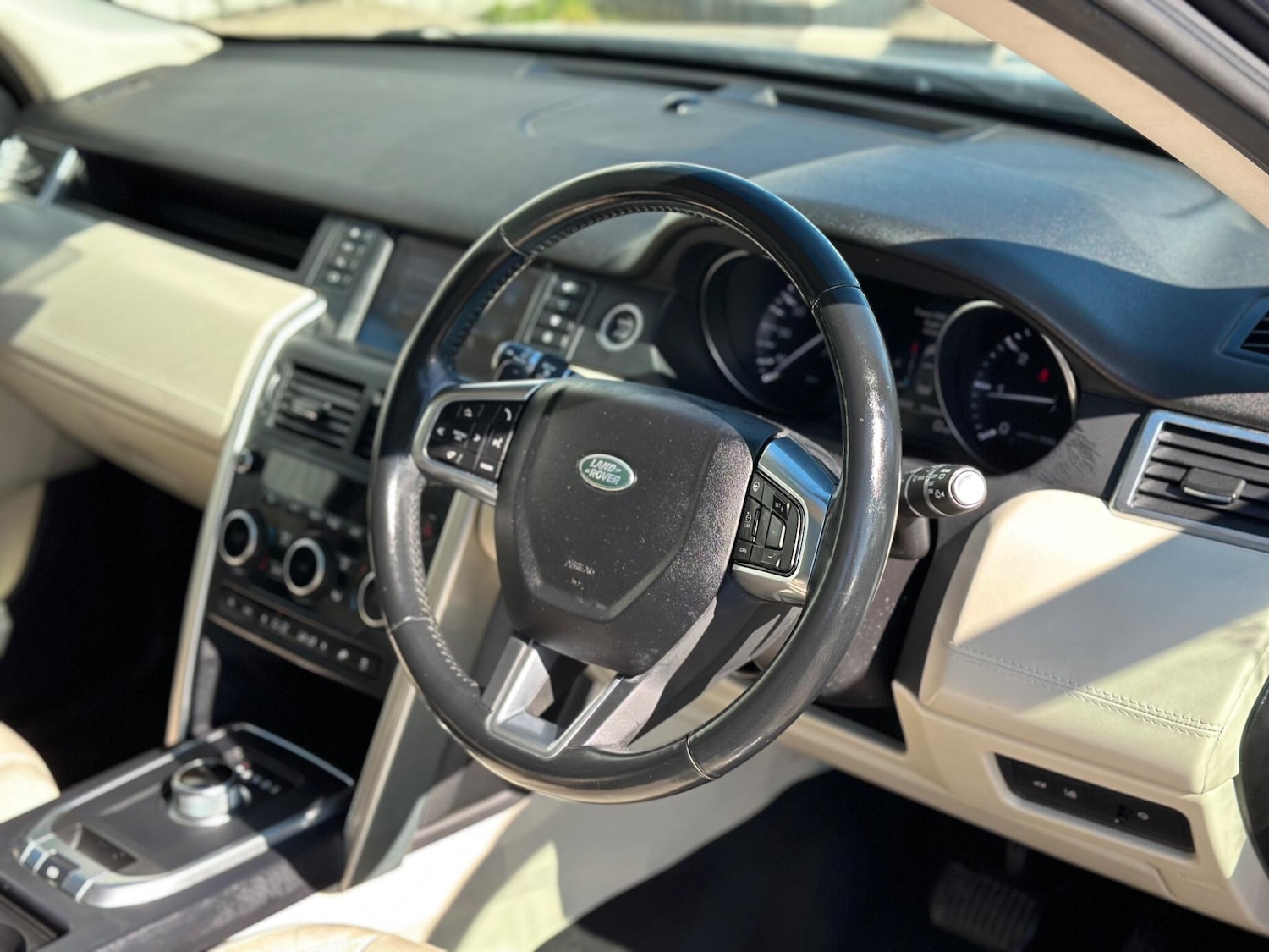 Used Land Rover Discovery Sport 2015 for sale - 77993935: Photo 9