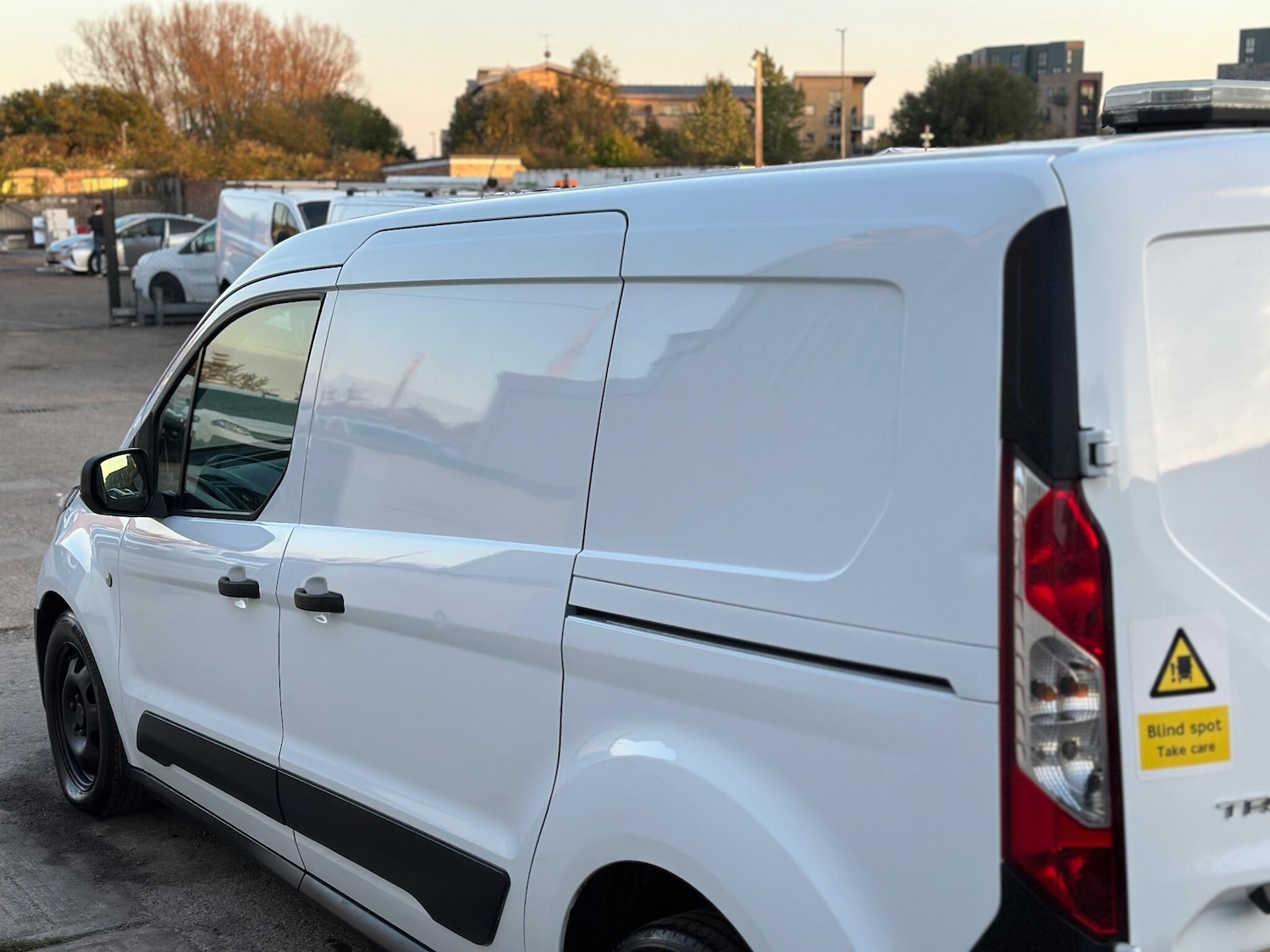 Used Ford Transit Connect 2020 for sale - 76122763: Photo 27