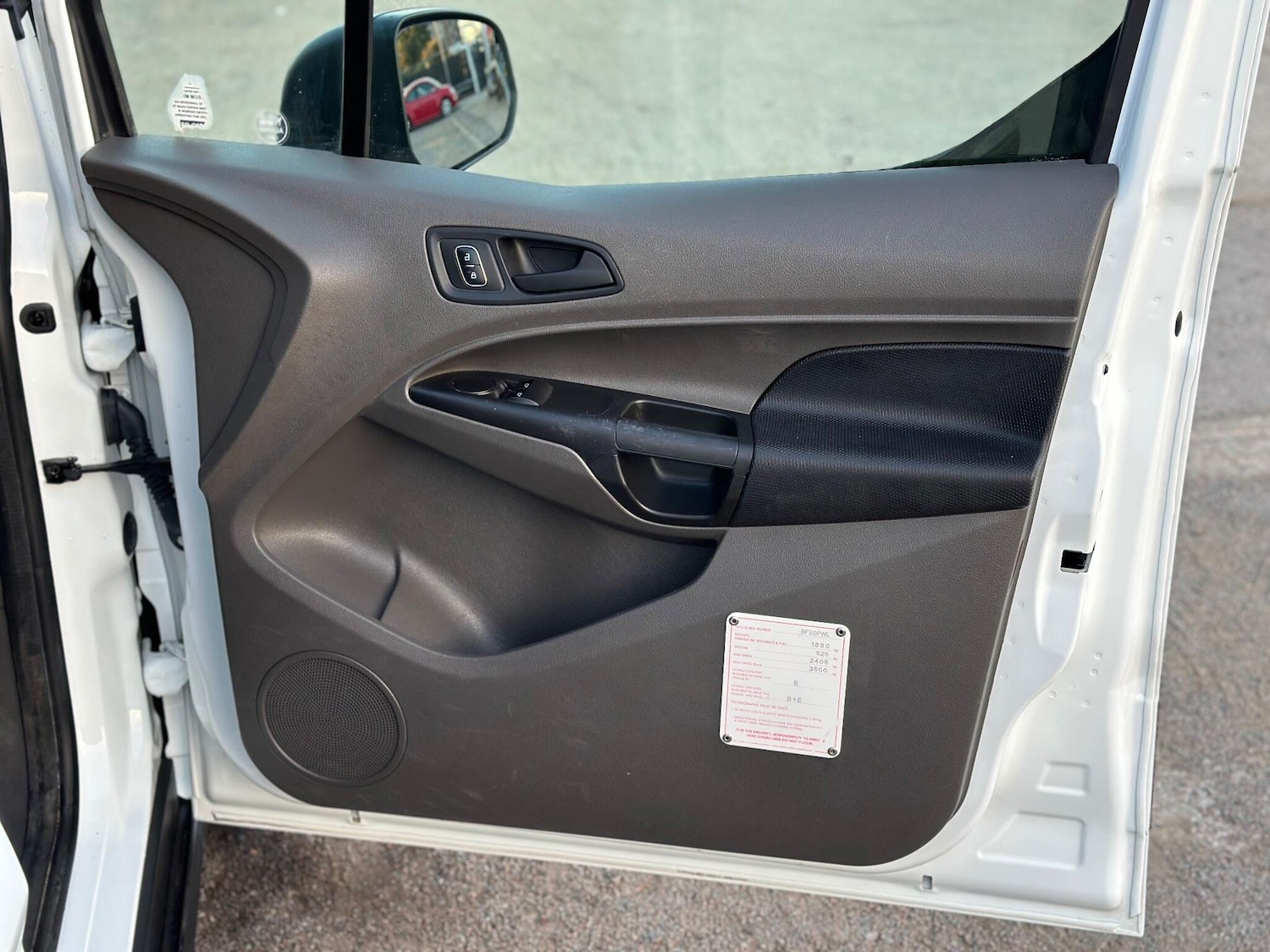 Used Ford Transit Connect 2020 for sale - 76122763: Photo 30