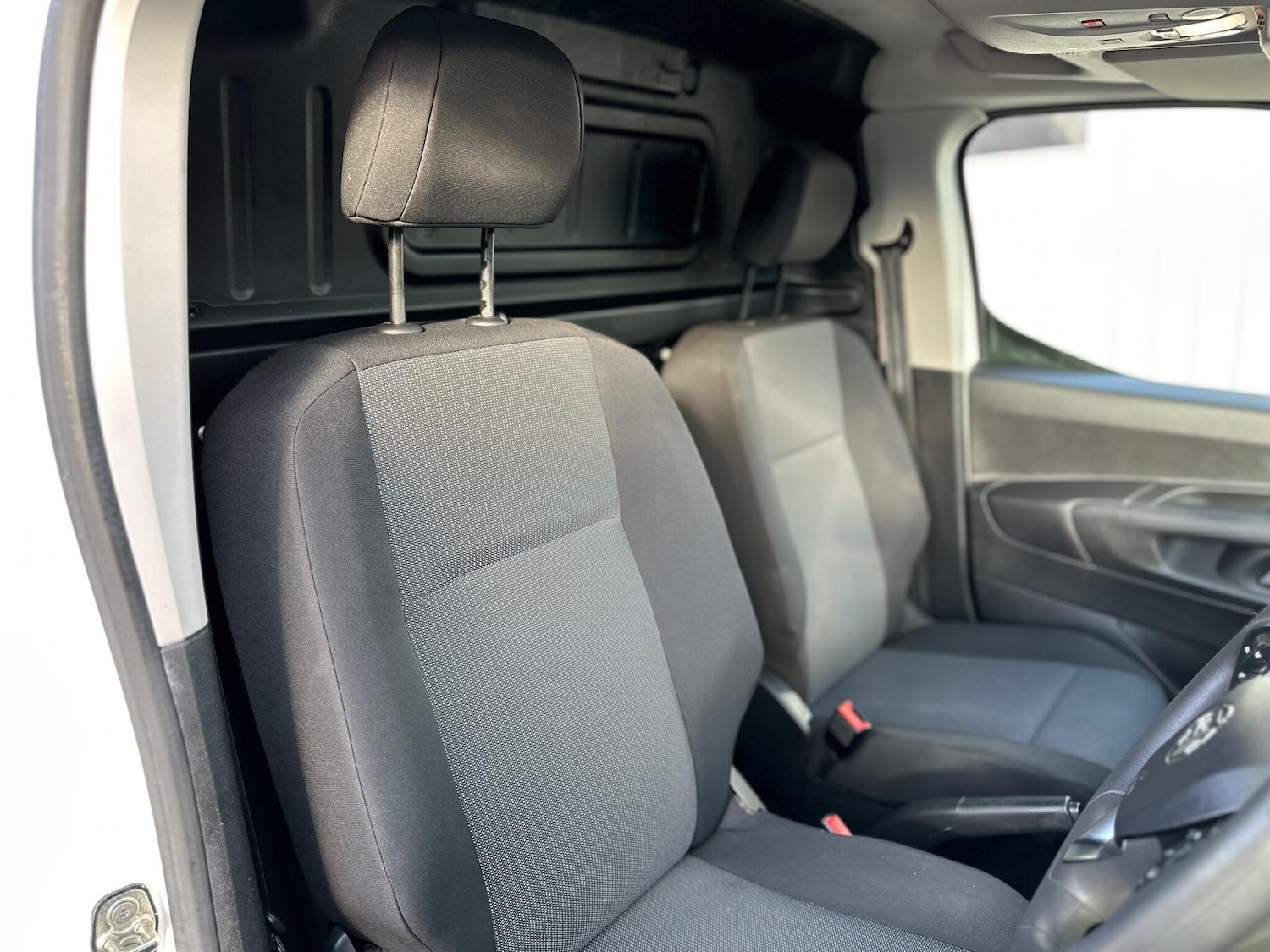 Used Vauxhall Combo 2020 for sale - 77238100: Photo 32